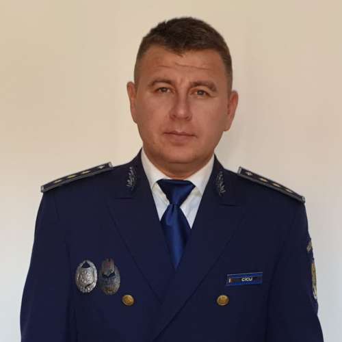  Laurenţiu-Cristian Cicu